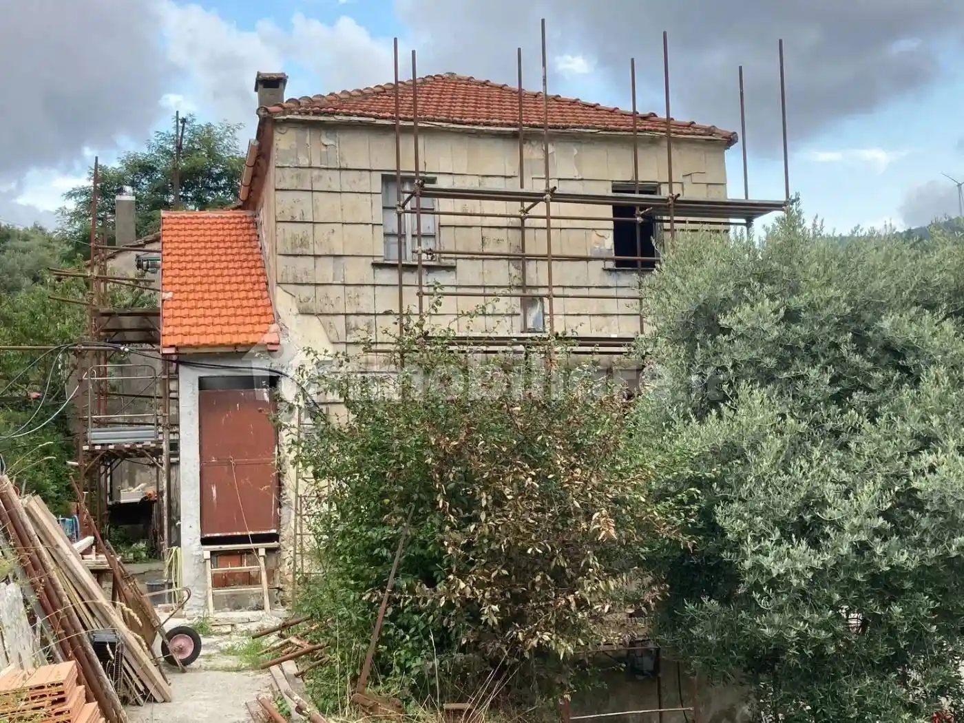 Rustico - Casale in vendita a Quiliano