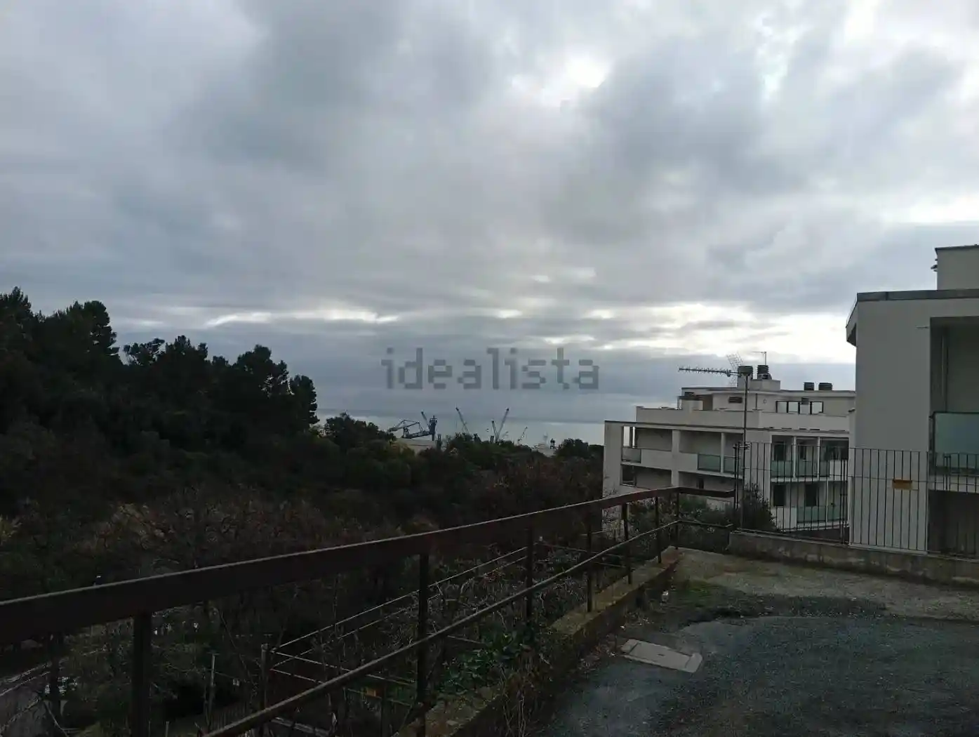 Appartamento in vendita a Savona