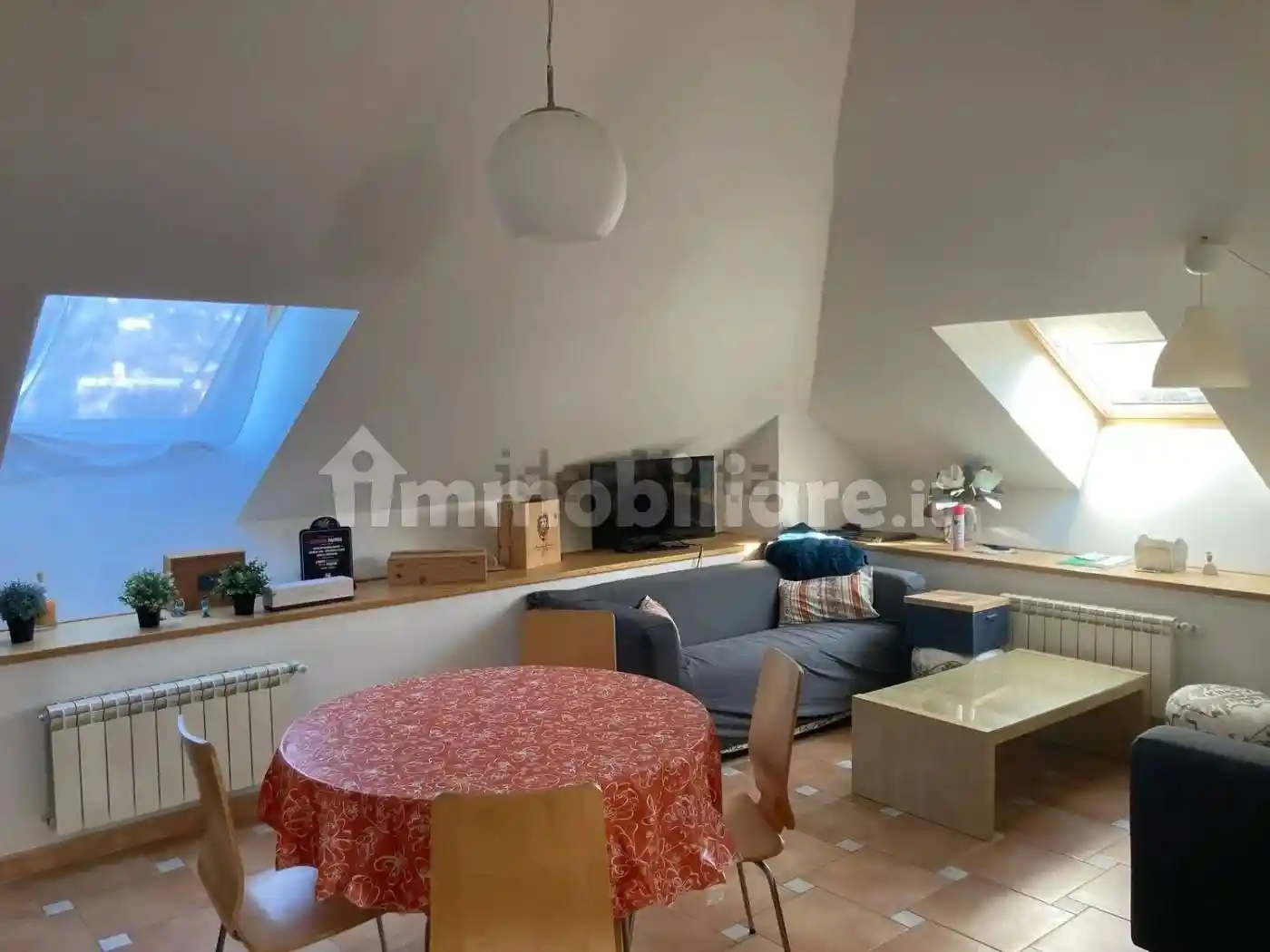 Appartamento in affitto a Savona