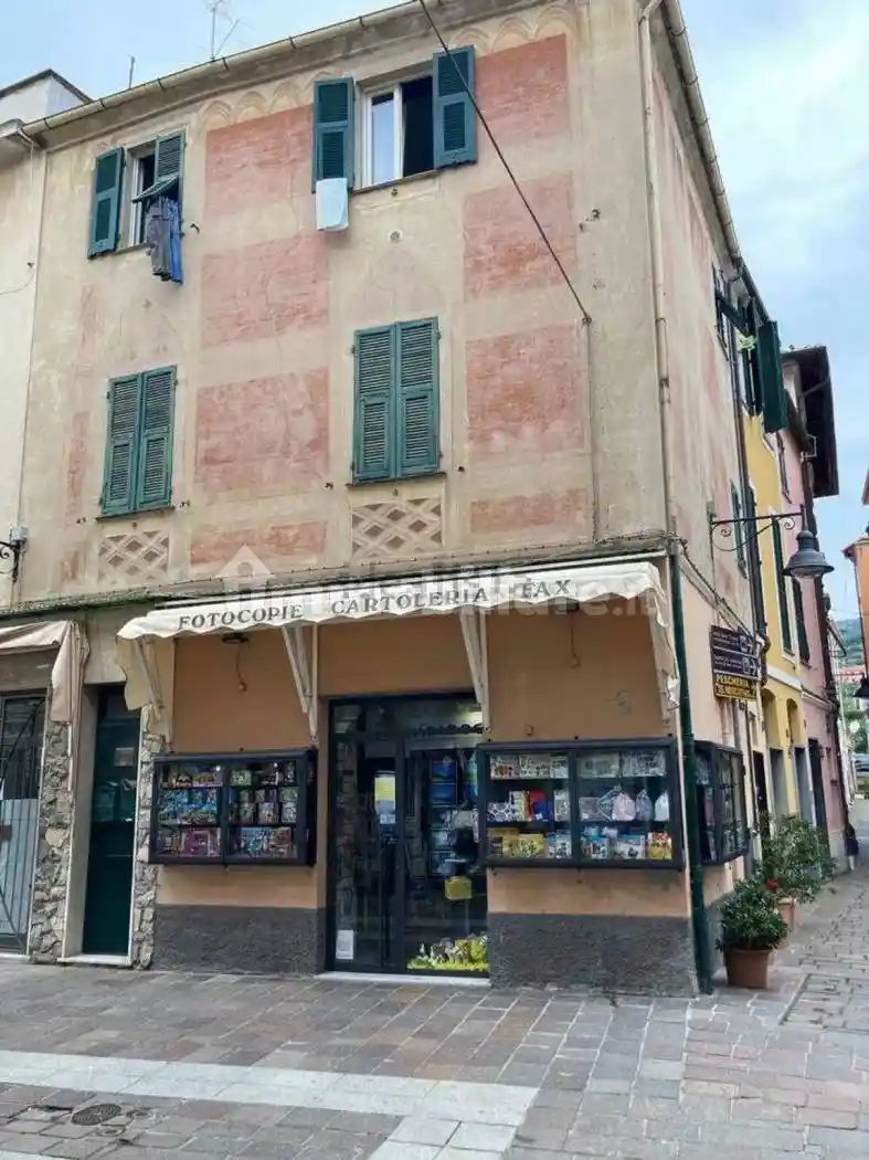 Villa in vendita a Spotorno