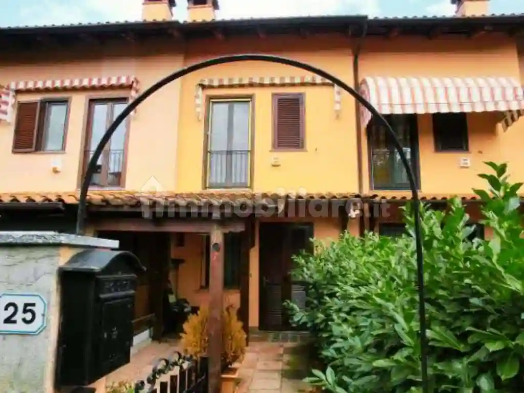 Villetta a schiera - foto 2