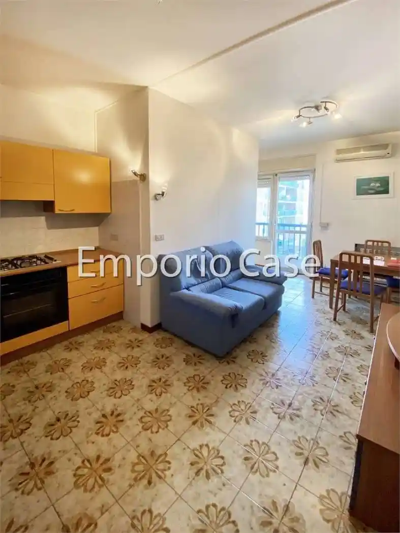 Appartamento in vendita a Modena