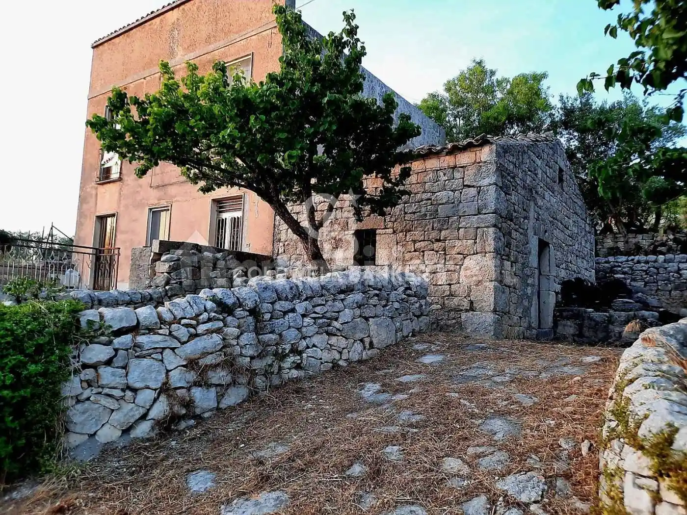 Casa indipendente in vendita a Modica