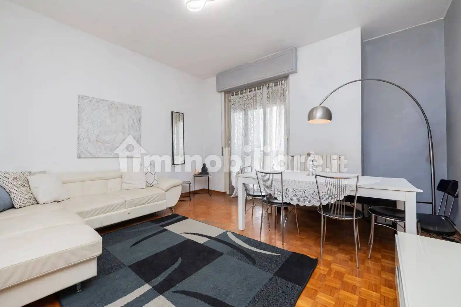 Appartamento in vendita a Pogliano Milanese