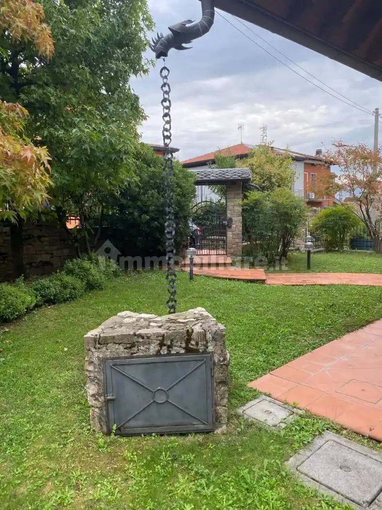 Villa in vendita a Brescia