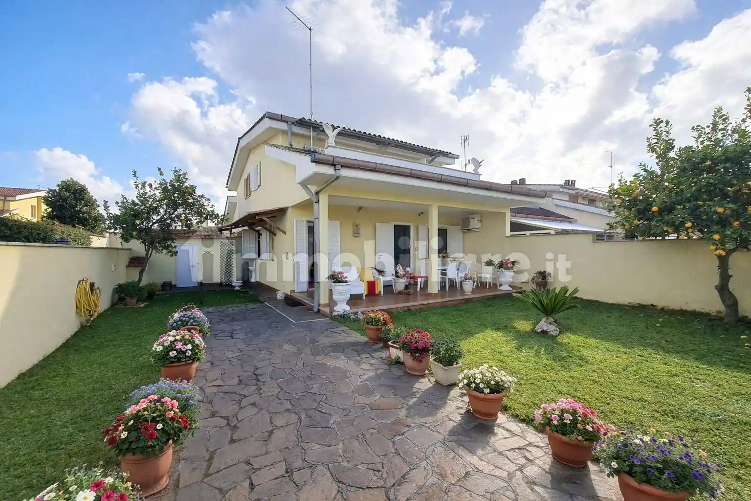Villa in vendita a Ardea