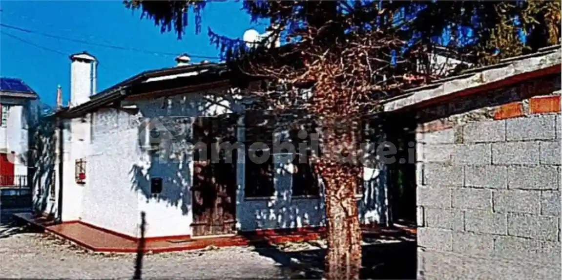 Casa indipendente in vendita a Trevignano