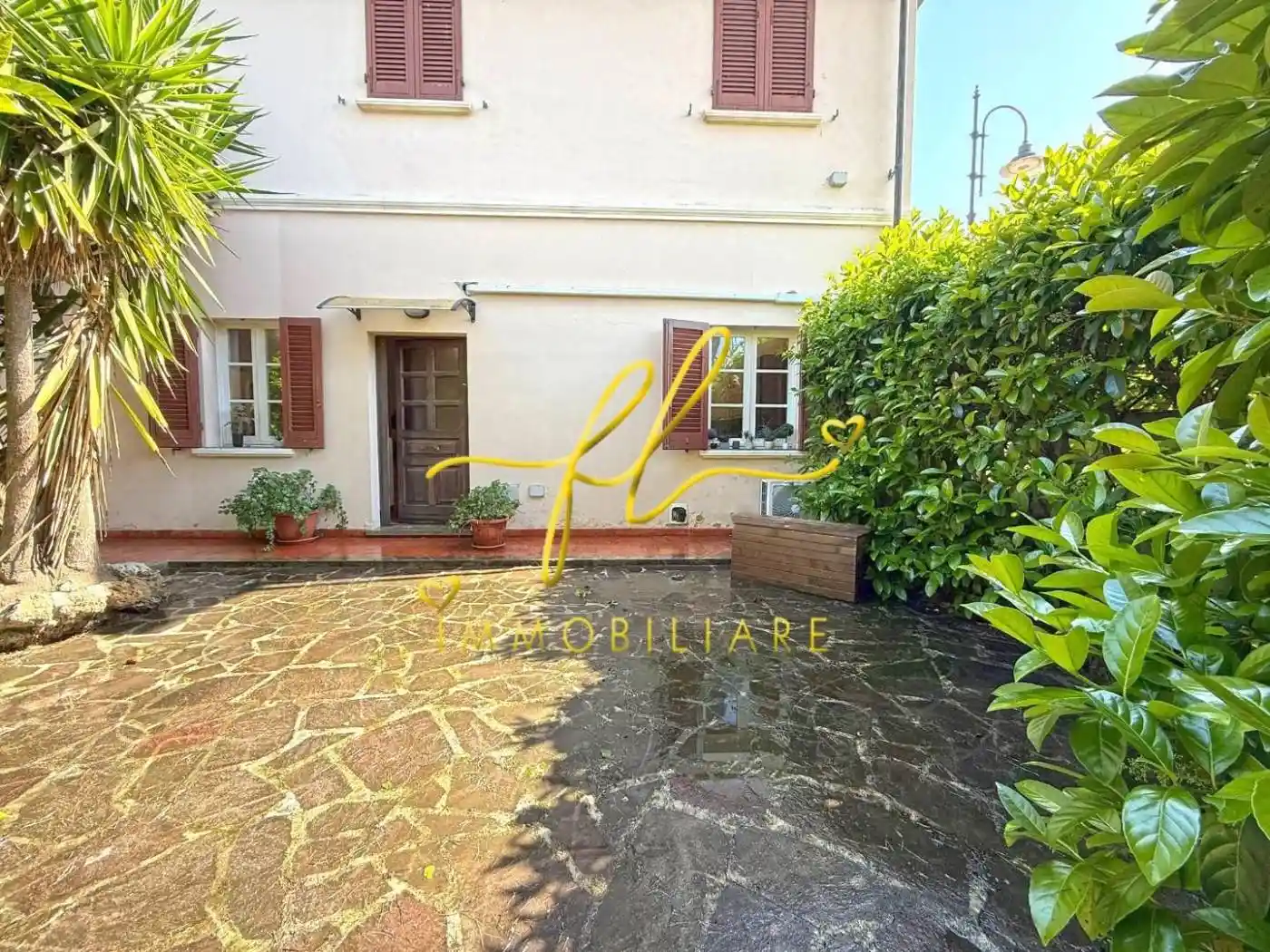 Appartamento in vendita a Rosignano Marittimo