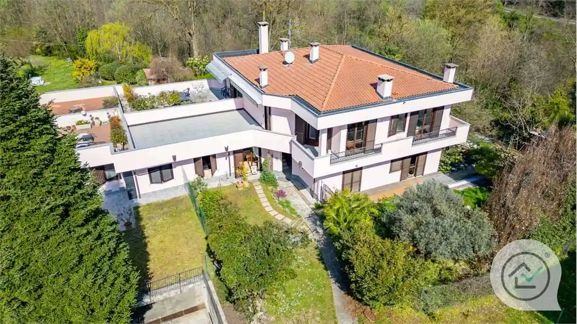 Appartamento in vendita a Azzate