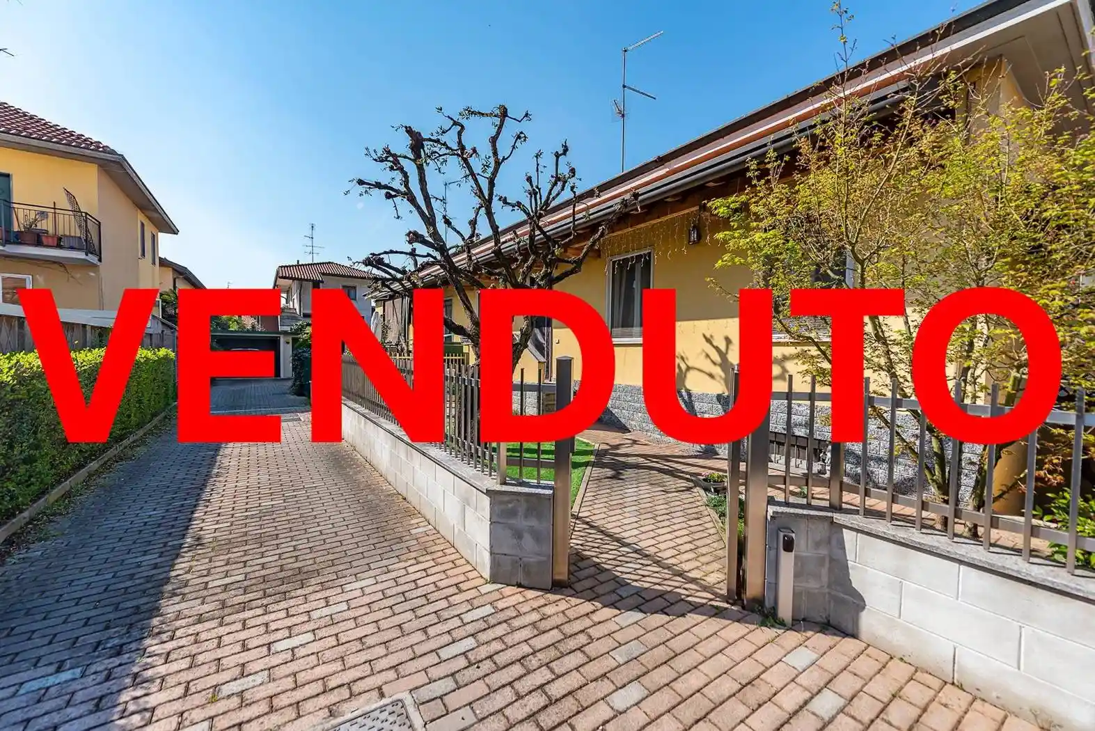 Villa in vendita a Lainate