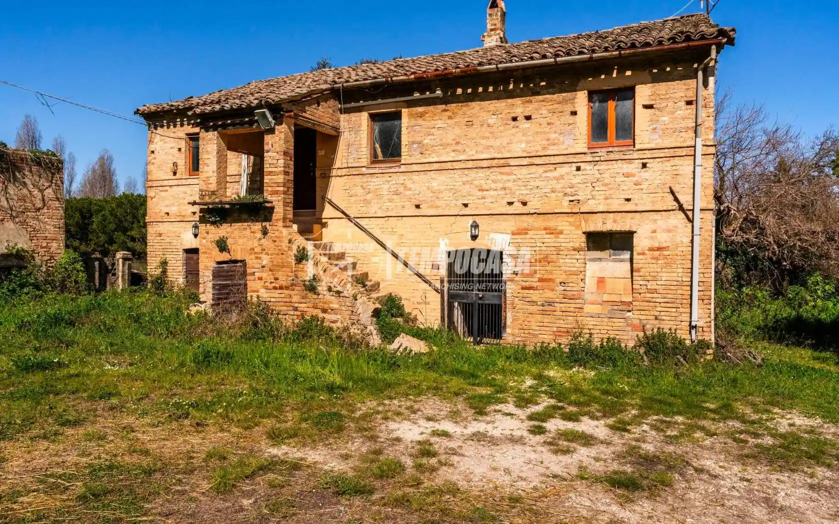 Rustico - Casale in vendita a Civitanova Marche