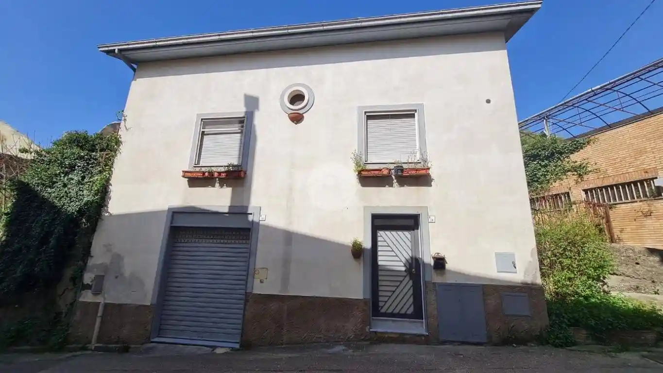 Casa indipendente in vendita a Pellezzano