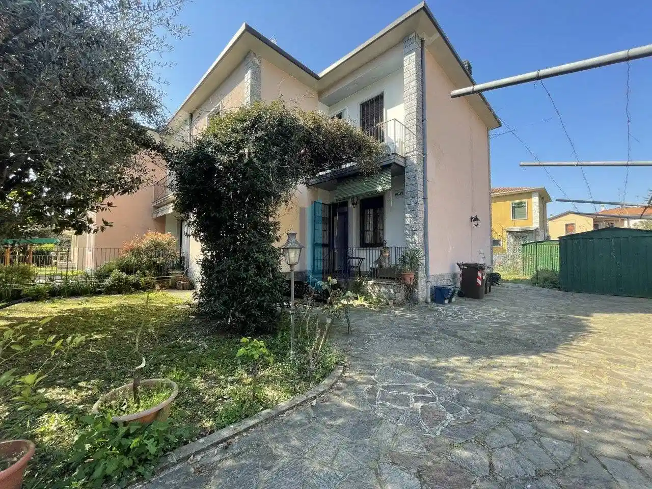 Villa in vendita a Brescia