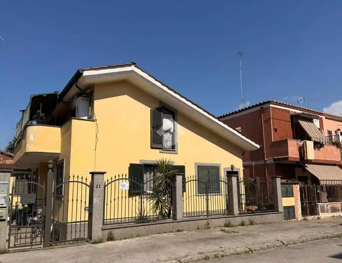 Appartamento in vendita a Aprilia