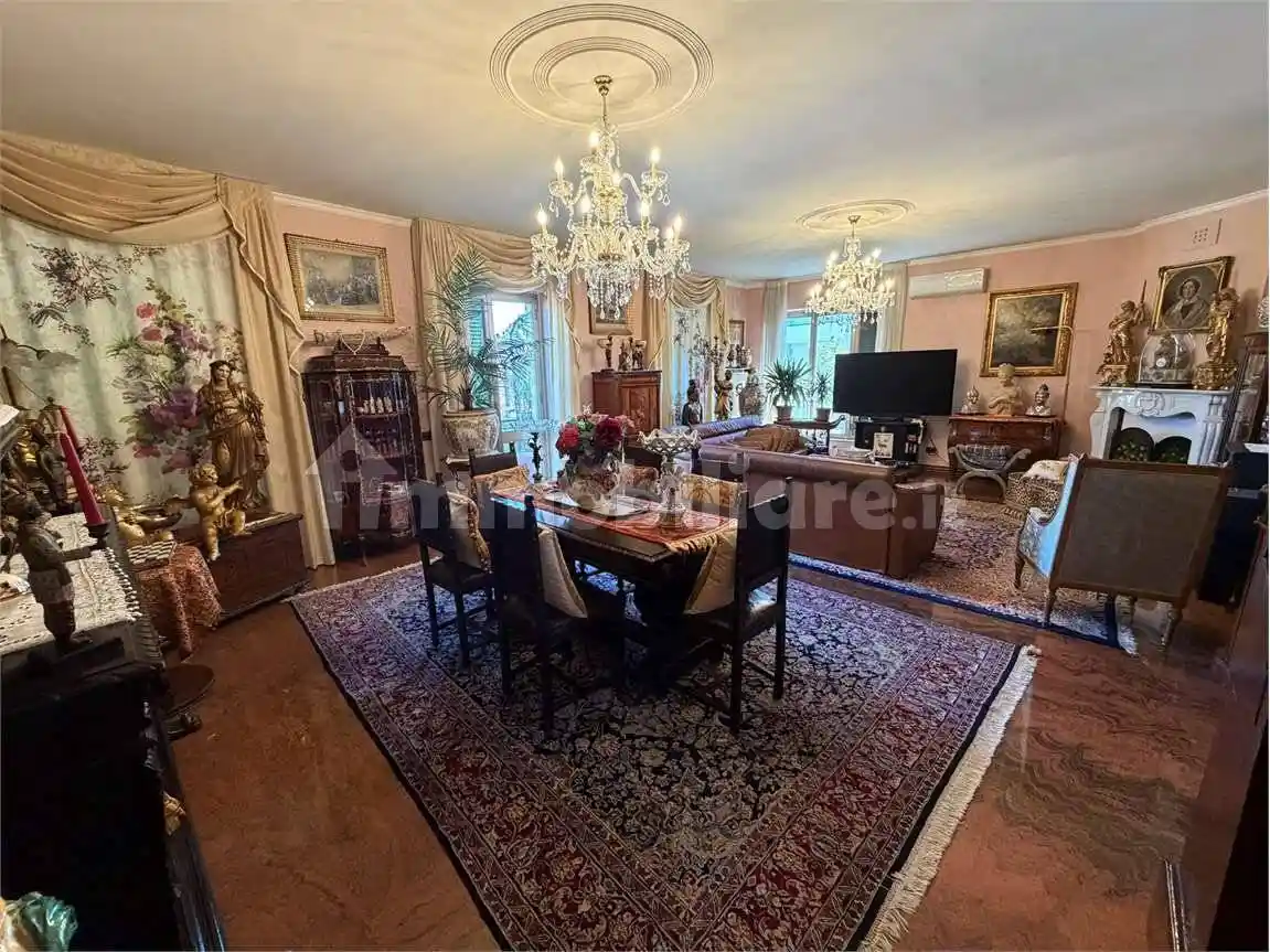 Appartamento in vendita a Albenga