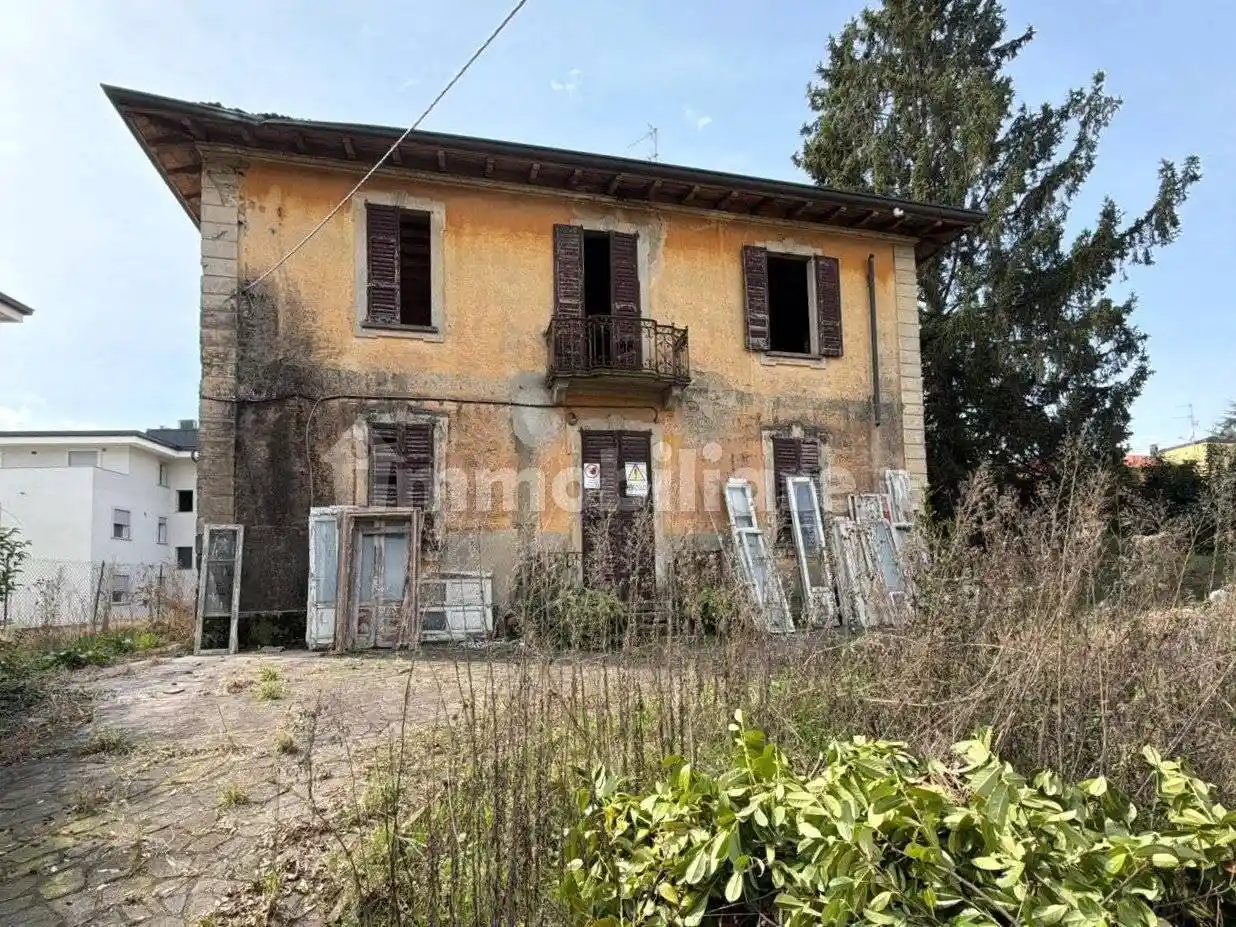 Villa in vendita a Missaglia