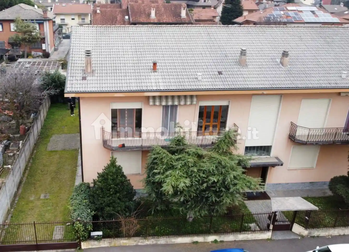 Villa in vendita a Legnano