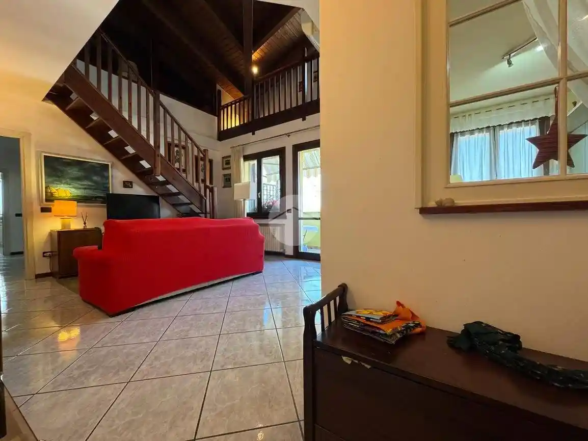 Appartamento in vendita a Montechiarugolo