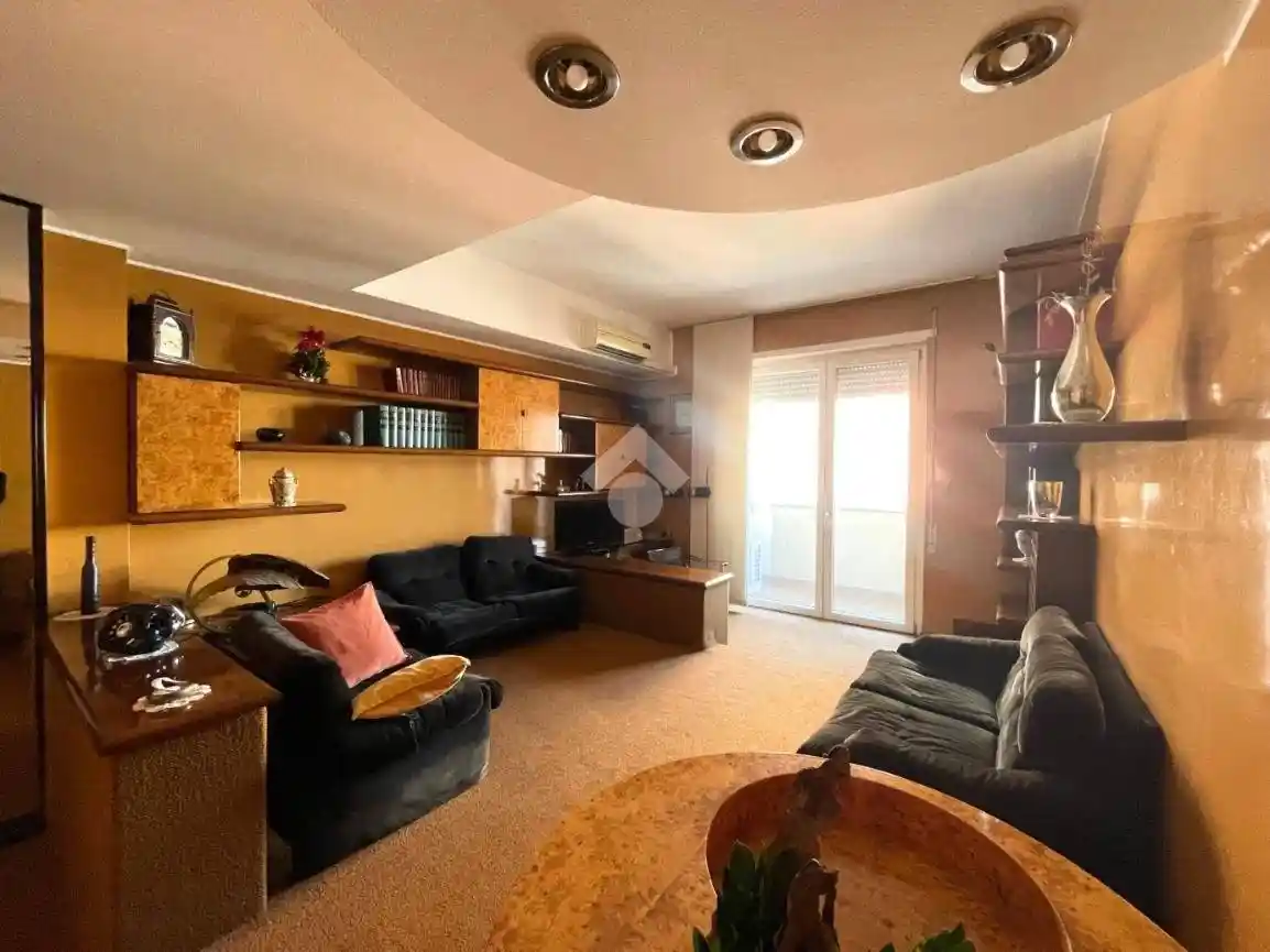 Appartamento in vendita a Saronno