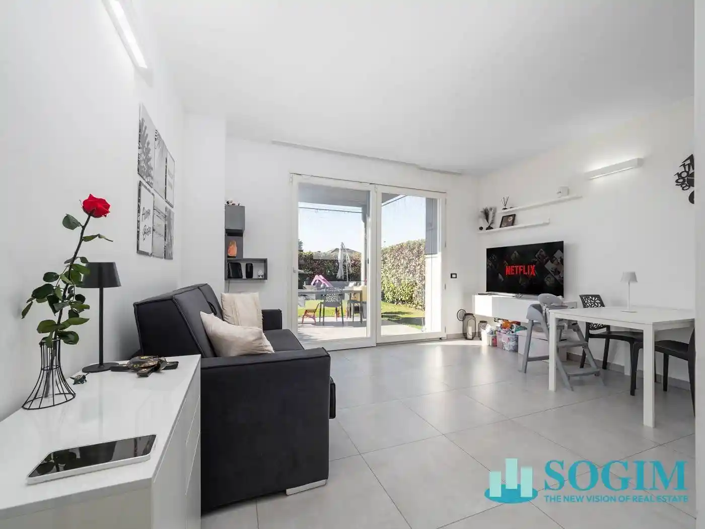 Appartamento in vendita a Bizzarone