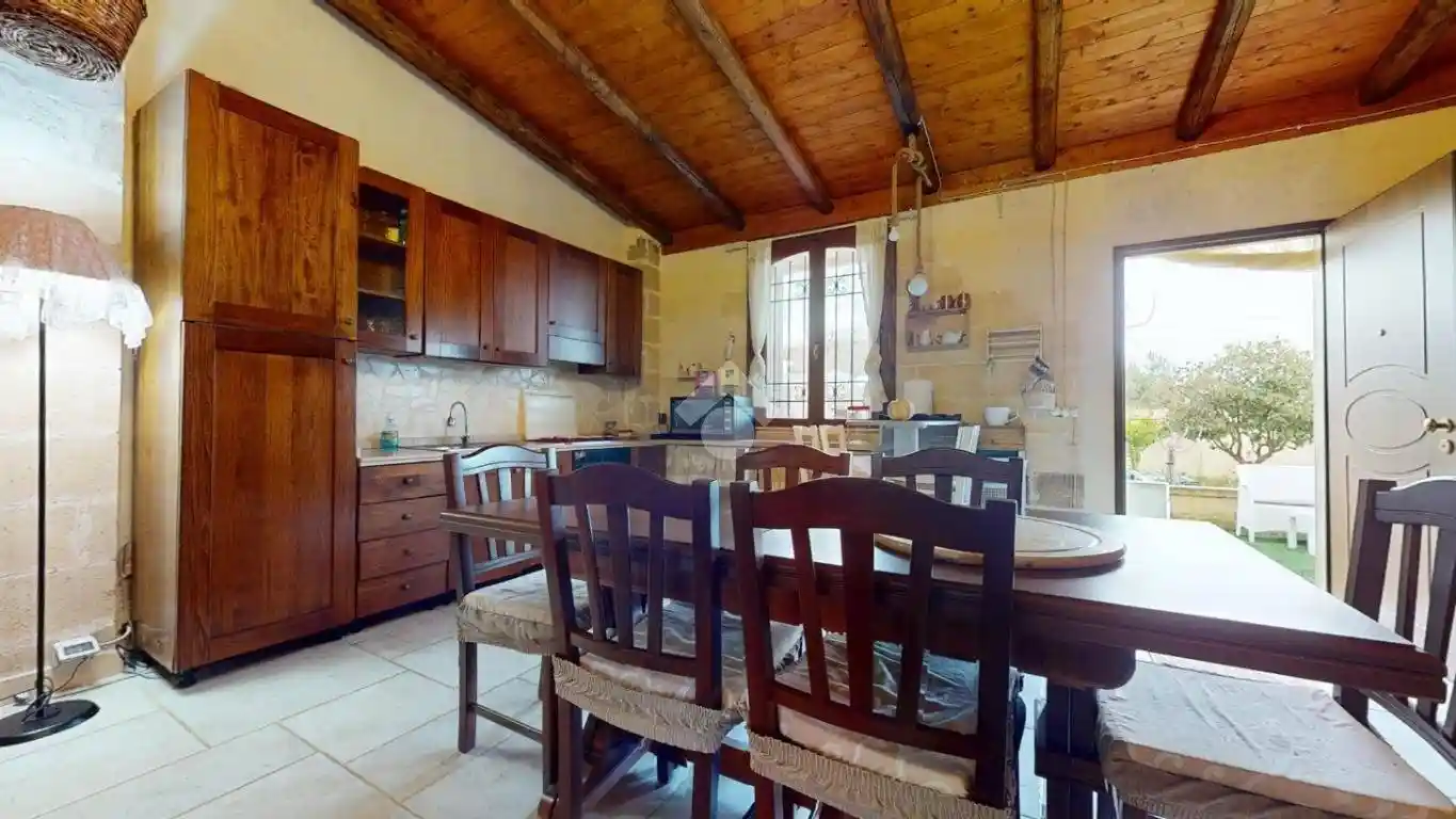 Villa in vendita a Oria