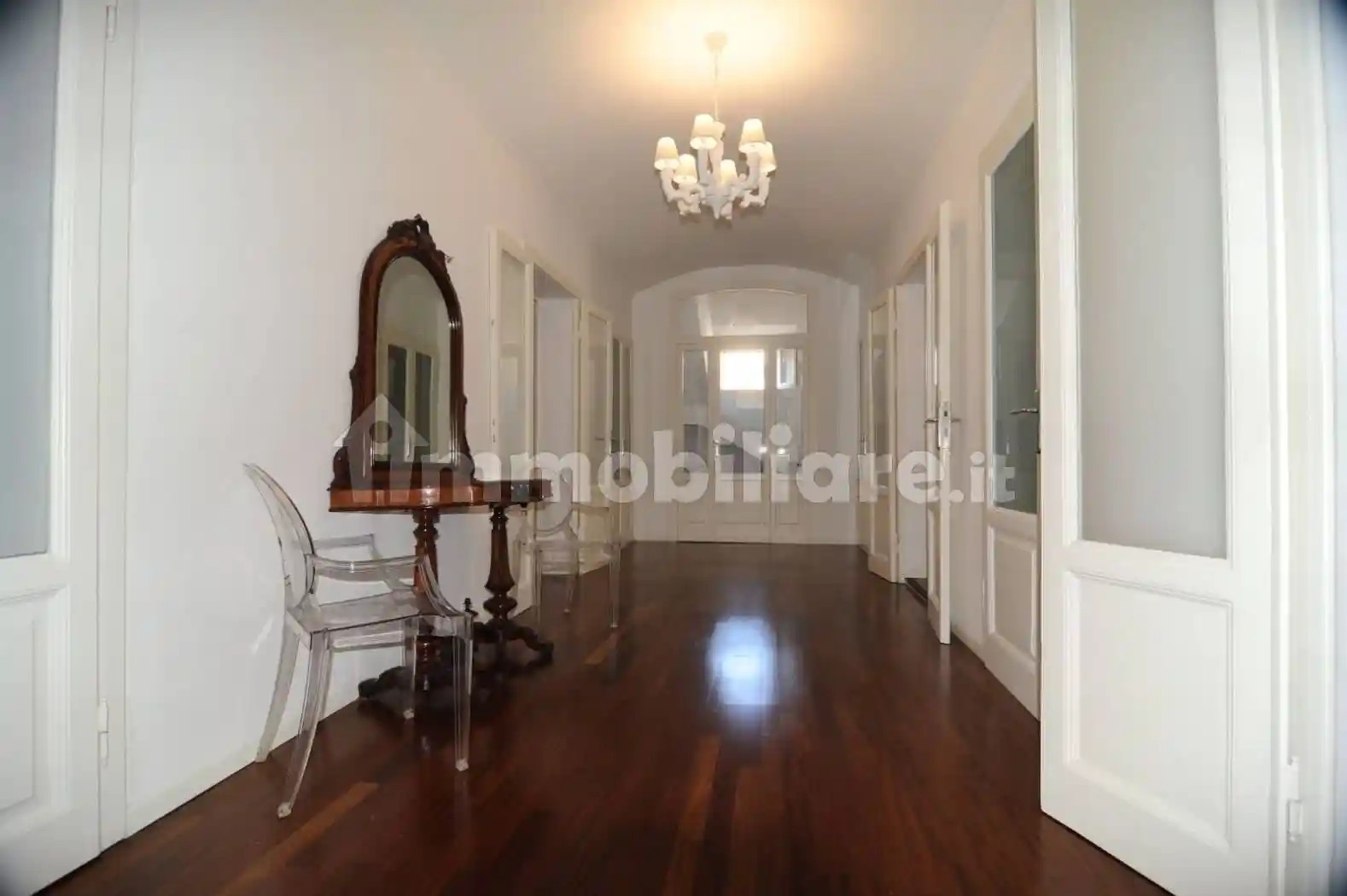 Appartamento in vendita a Livorno