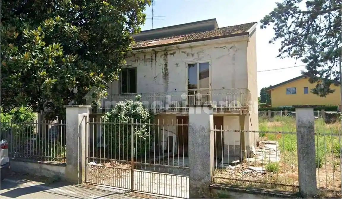 Villa in vendita a Trivolzio