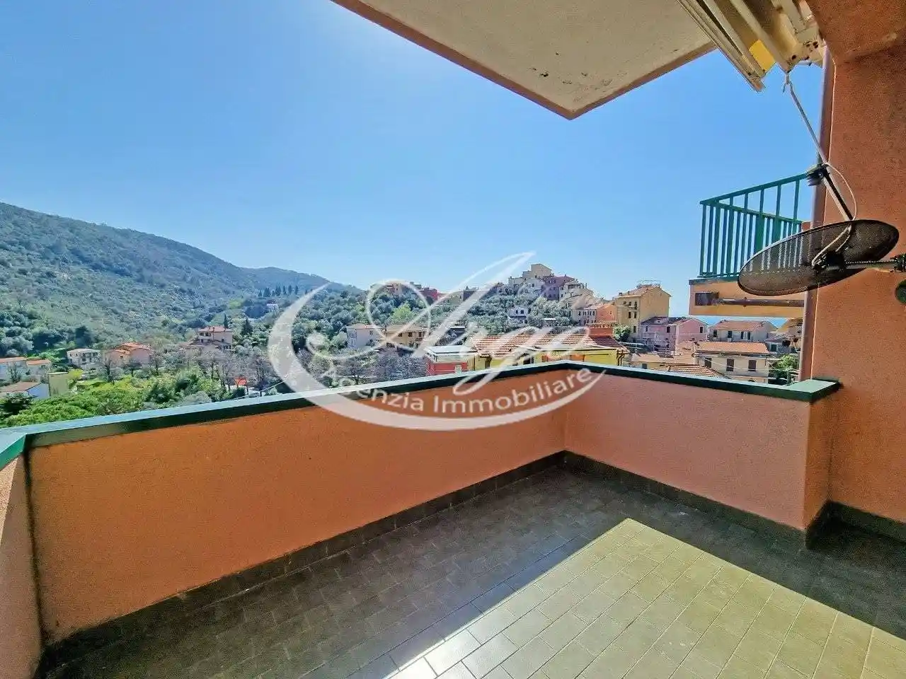 Appartamento in vendita a Lerici