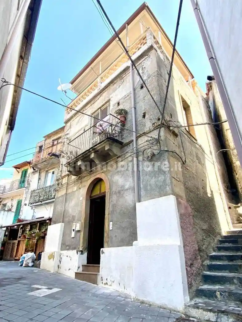 Casa indipendente in vendita a Pagliara