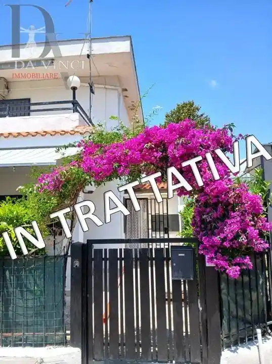 Villa in vendita a Capaccio Paestum