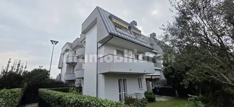 Appartamento in vendita a Desio