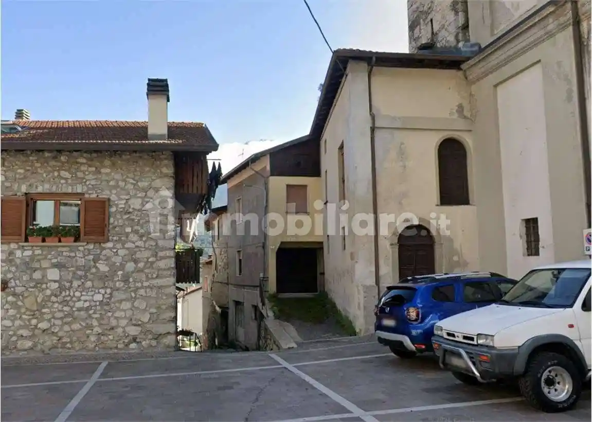 Appartamento in vendita a Ono San Pietro