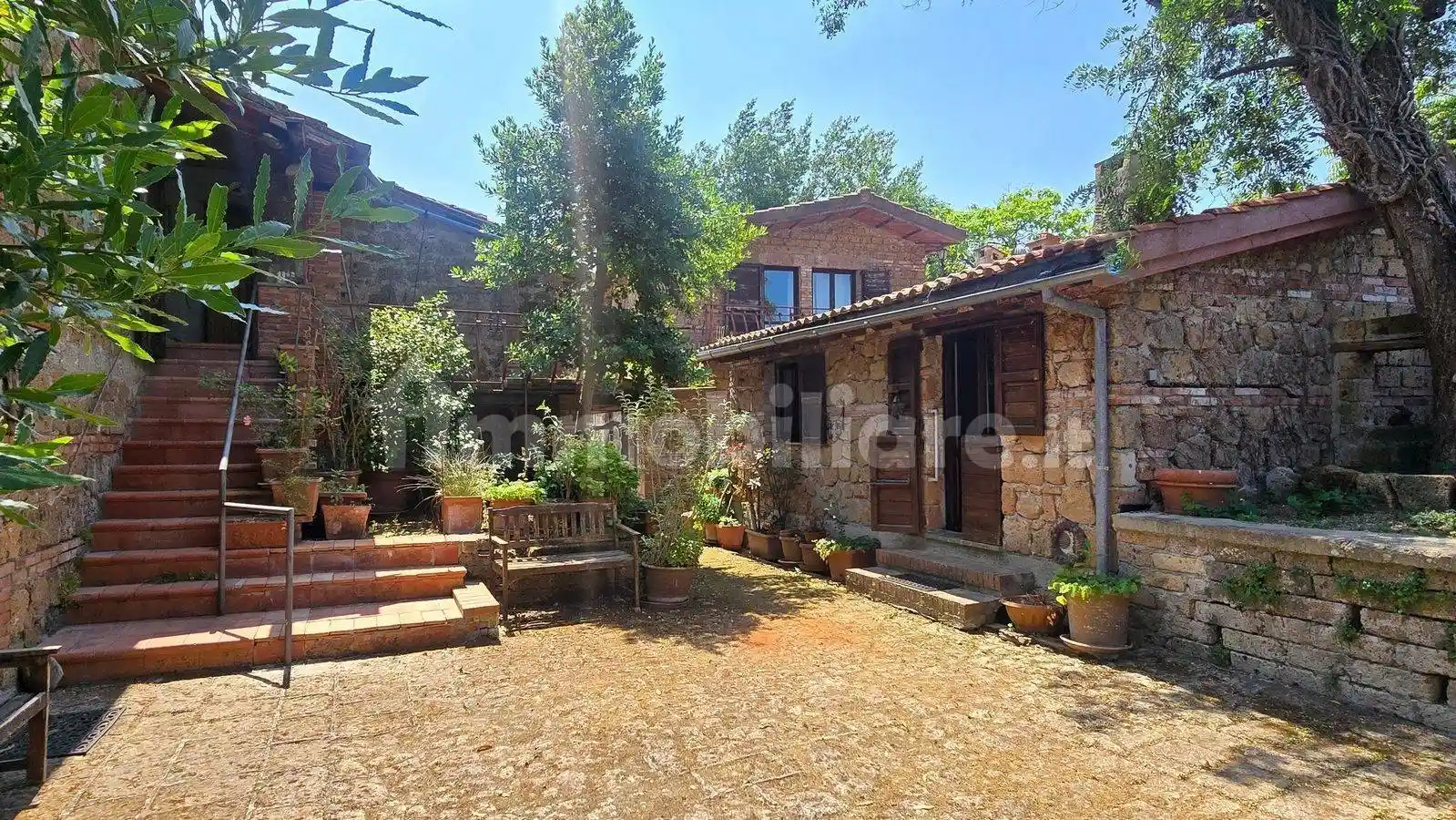 Rustico - Casale in vendita a Proceno