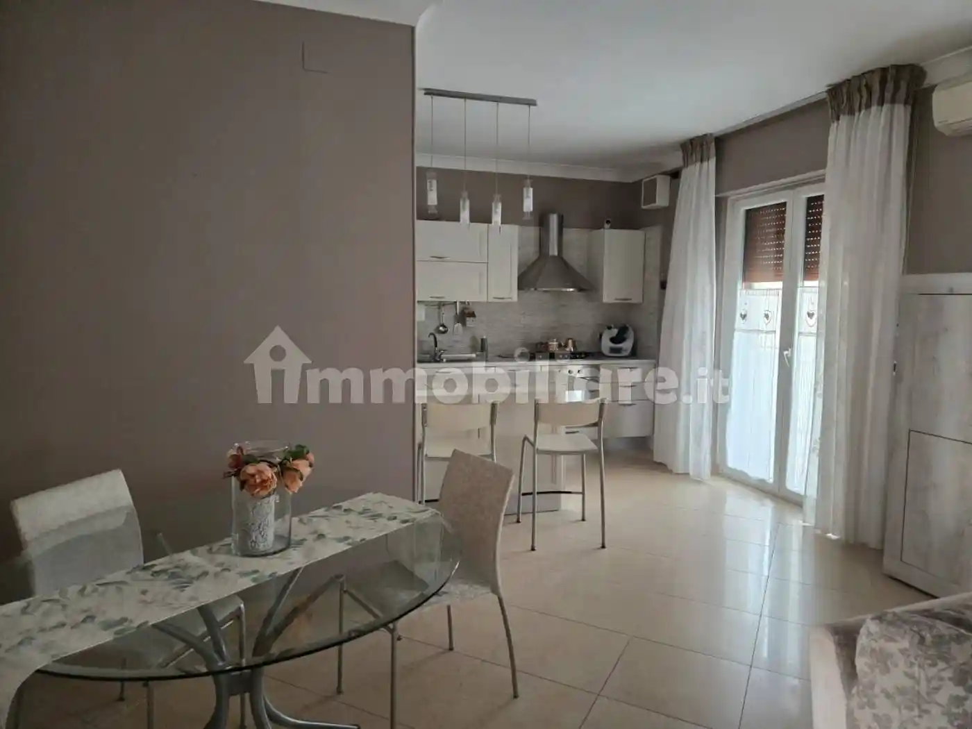 Appartamento in vendita a Massafra