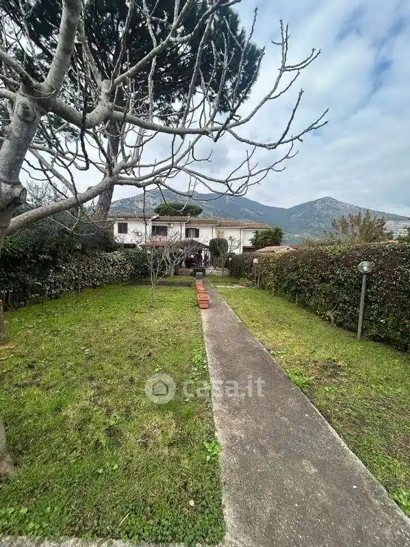 Villetta a schiera in vendita a Fondi