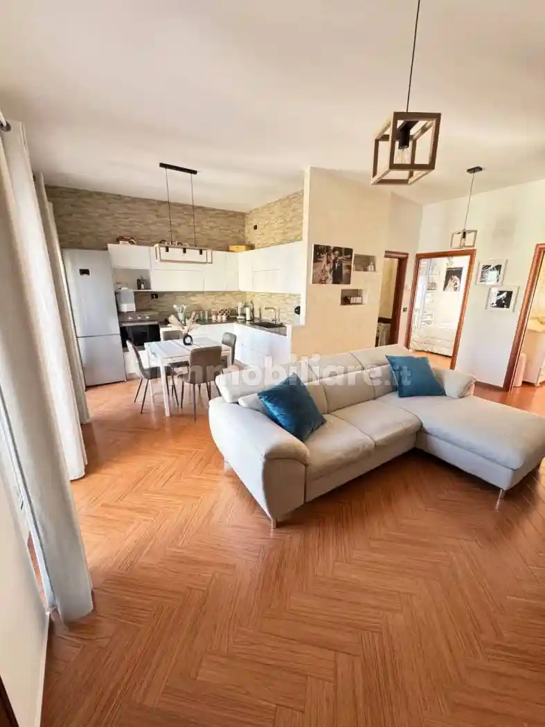 Appartamento in vendita a Palo del Colle