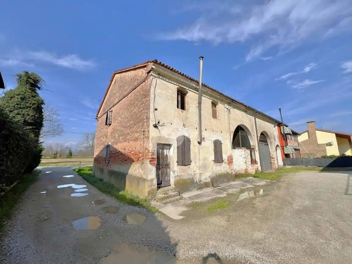 Rustico - Casale in vendita a Resana