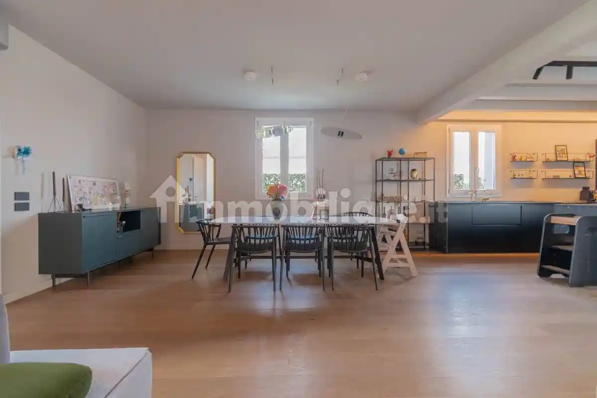 Villa in vendita a Corzano