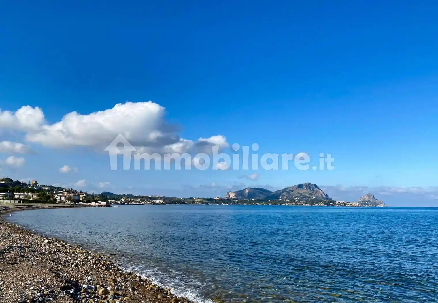 Villa in affitto a Altavilla Milicia