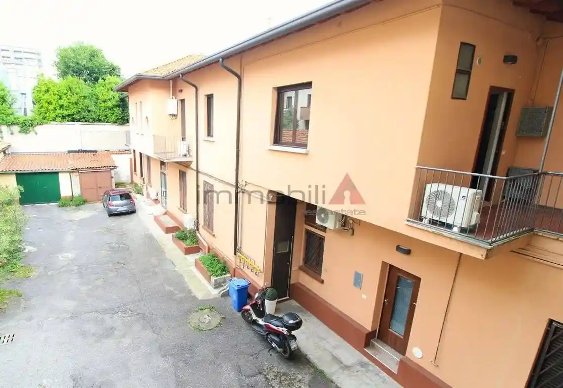 Appartamento in affitto a Monza