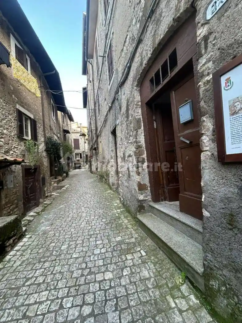 Appartamento in vendita a Artena