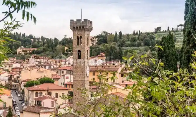 Appartamento in vendita a Fiesole