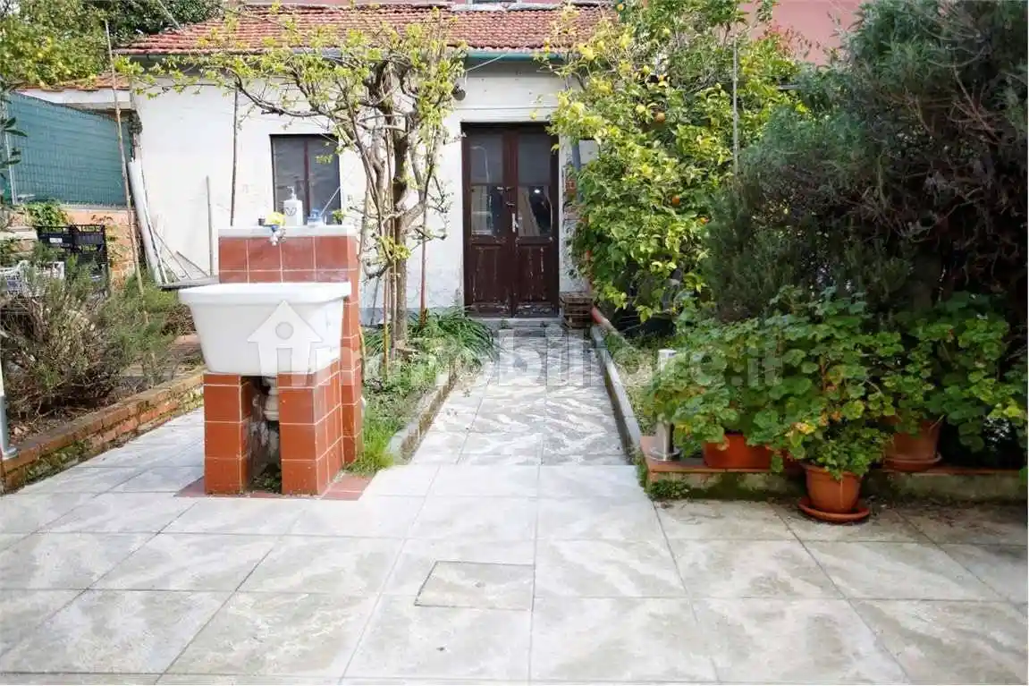 Villetta a schiera in vendita a Carrara