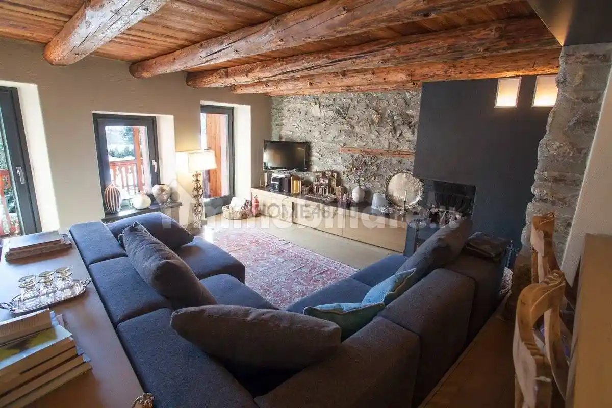 Appartamento in affitto a Courmayeur