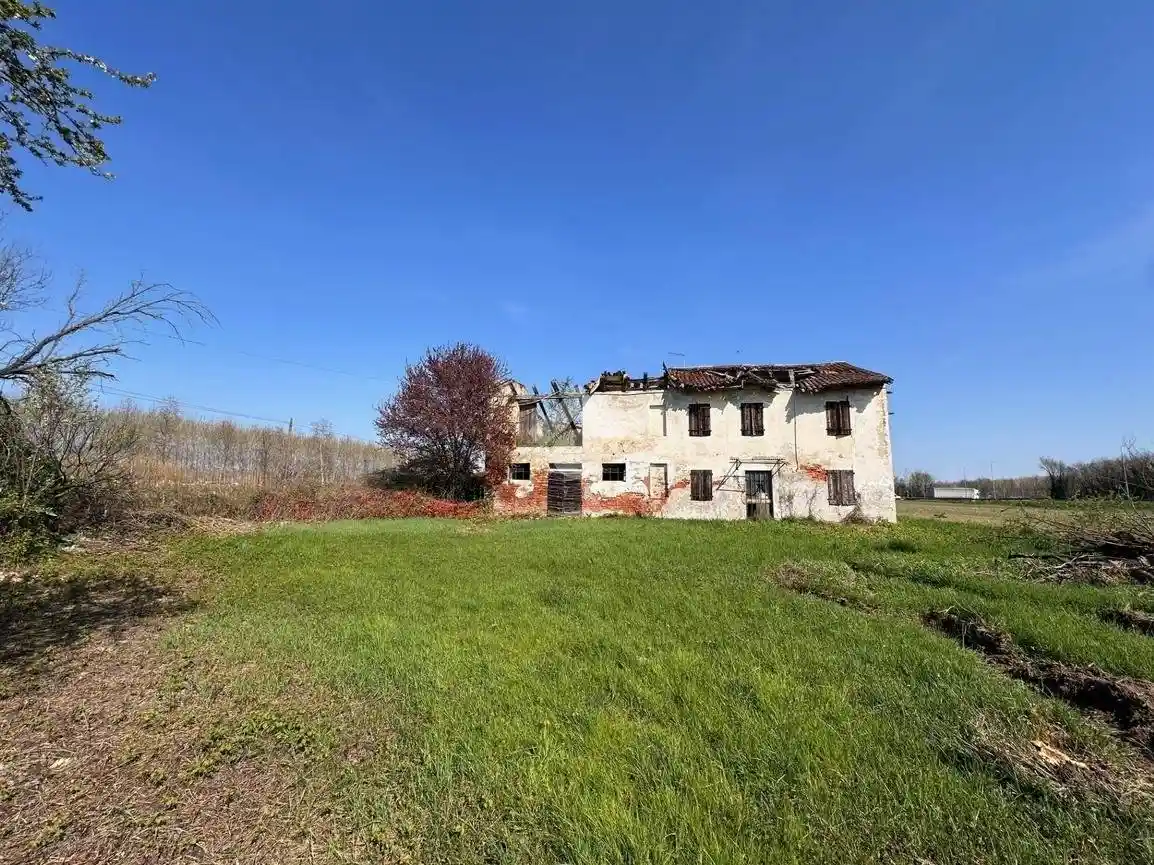 Rustico - Casale in vendita a Piombino Dese