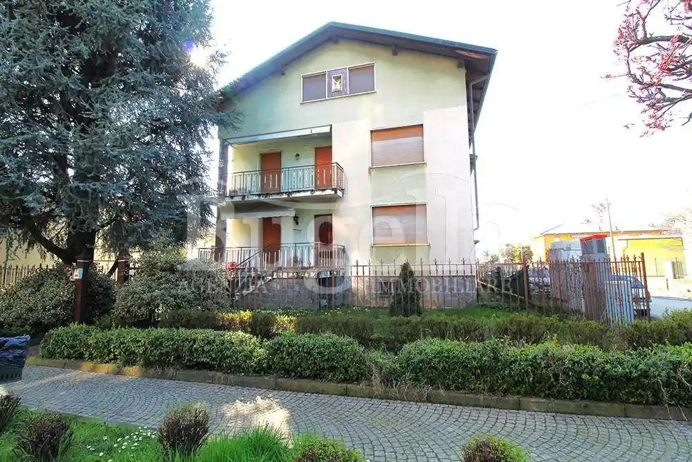 Villa in vendita a Sandigliano
