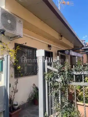 Casa indipendente in vendita a San Cesareo