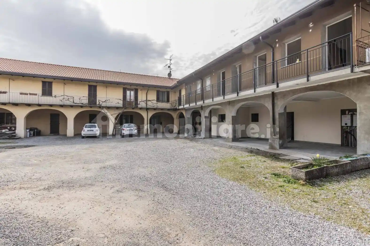 Appartamento in vendita a Turate