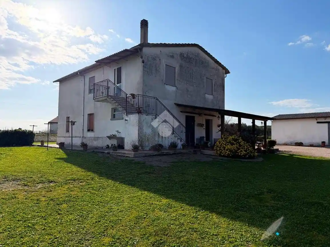 Villa in vendita a Montalto di Castro