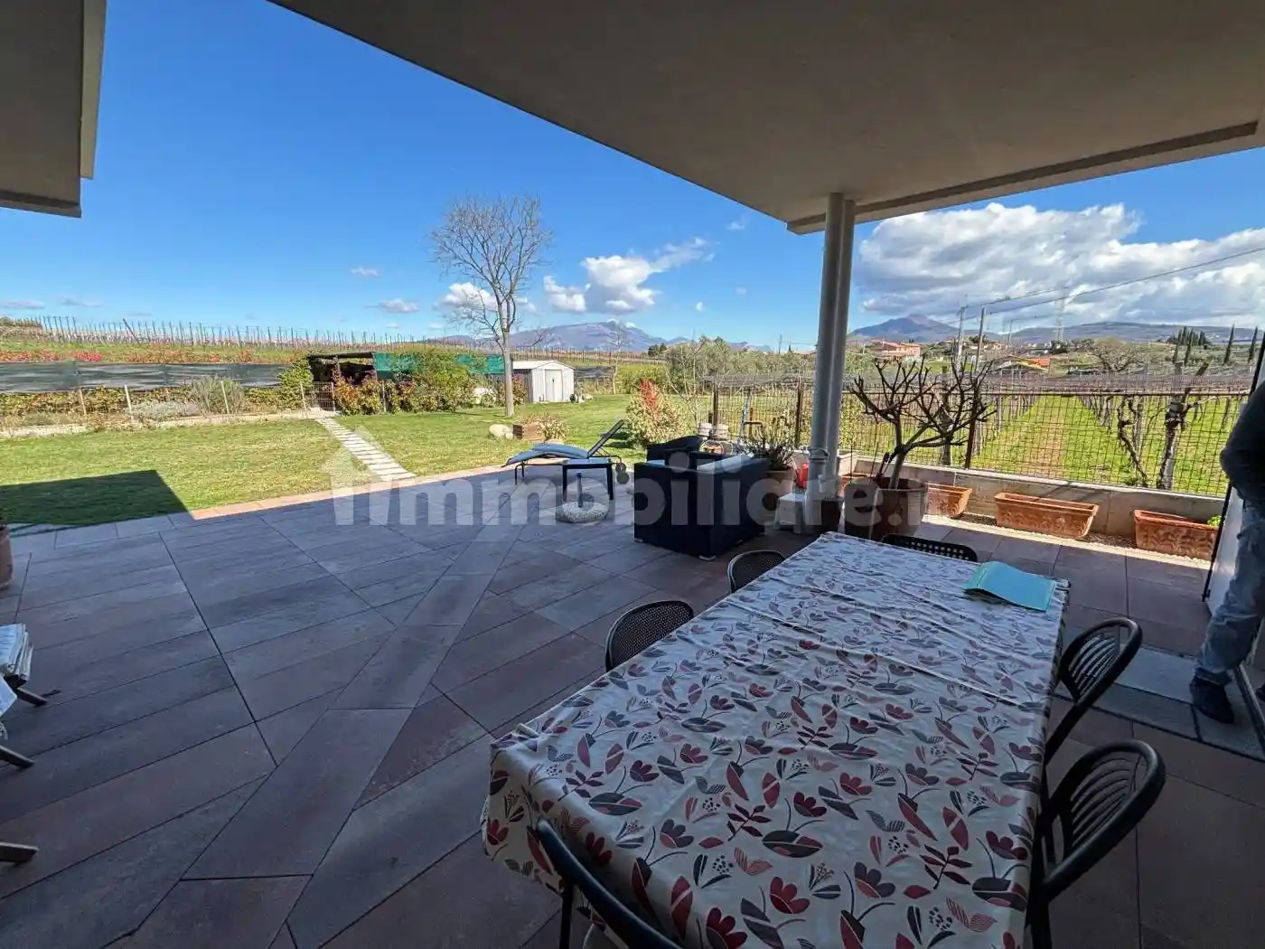 Villa in vendita a Bardolino